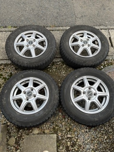 スタッドレスタイヤ　VRX ホイール　145/80R13  4本セット