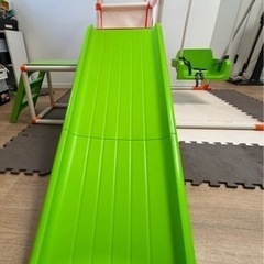 折りたたみ滑り台　ブランコ　鉄棒　　ジャングルジムの画像