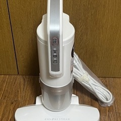 アイリスオーヤマ ふとんクリーナー IC-FAC2