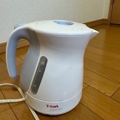 ティファール湯沸かし器の画像