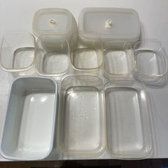 無印良品 バルブ付タッパー