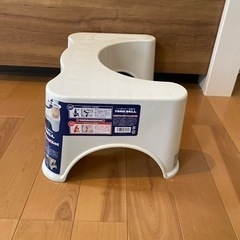 トイトレ　ステップ　踏み台の画像