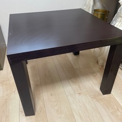 ニトリ　テーブル　[取引中]