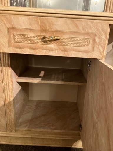 イタリア調アンティーク収納家具