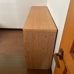 【無料】4段タンスの画像