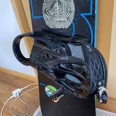 初心者向けスノーボード+ビンディングセット（バッグ、ブーツ付き）の画像