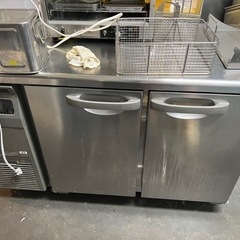 料理屋冷蔵庫2台，使用期間6ヶ月