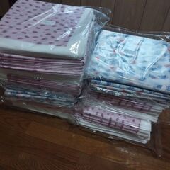 不織布風呂敷66✕66cm　1500枚