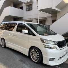 ヴェルファイア3.5プラチナムセレクションの画像