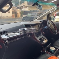 ヴェルファイア3.5プラチナムセレクションの画像