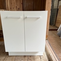 洗面化粧台の下の部分(洗面器なし)・新品