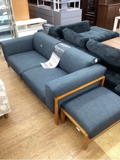 KI-55【新入荷　リサイクル品】ニトリ　ウッドフレーム　3シーターソファ　グレー