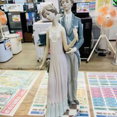 リヤドロ 若い外交官