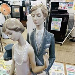 リヤドロ 若い外交官の画像