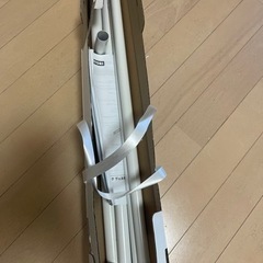 新品未使用ハンガーラックの画像