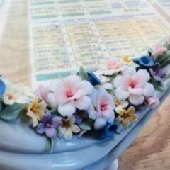 リヤドロ 平和の花かごの画像