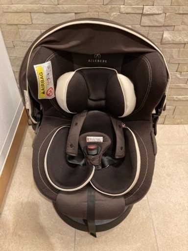 チャイルドシート（エールベベ）