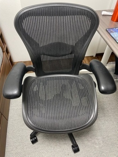 Herman MillerクラシックAeronアーロン