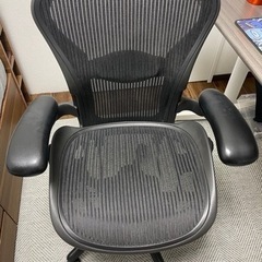 Herman MillerクラシックAeronアーロン