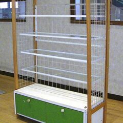 【購入者・決定】木製戸棚付き ガラス棚 【閉店店舗の什器処分・今...