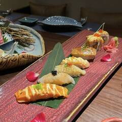 お酒が好きで、寿司が好きで、刺身が好きで、たくさんの食べ物が好きです。旅行が好きな意味は各国の食べ物を味わうことです。あなたも好きだと思います。 - 友達
