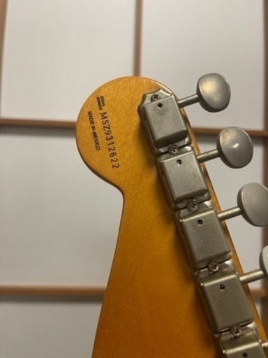 Fender Mexico Robert Cray Stratocaster Violet(ハードケース付属) 