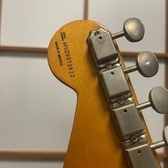 Fender Mexico Robert Cray Stratocaster Violet(ハードケース付属) の画像