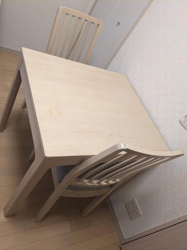 IKEA　ダイニングテーブル