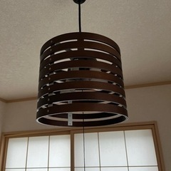 木製ペンダントライト　LED電球2灯
