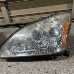30ハリアー　社外ヘッドライトの画像