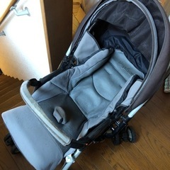 ベビーカー