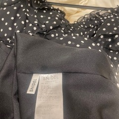 スナイデル　肩開き　ワンピースの画像