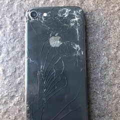 【訳あり】iPhone8(256KB/ブラック)の画像