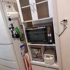 無料食器棚の画像