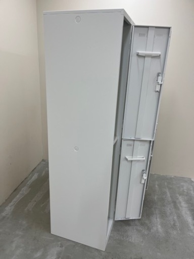 6人用スチールロッカー 超美品