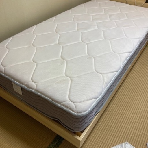 美品　シングルマットレス