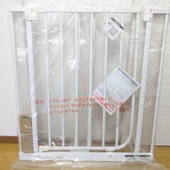 【新品未使用】ベビーゲートの画像