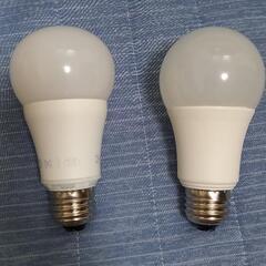 LED 電球　二個セット　E26口金　電球色　アイリスオーヤマ　...