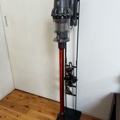 ダイソンV10 ジャンク品　スタンド付き