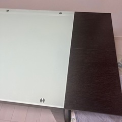 無料　ダイニングテーブルの画像