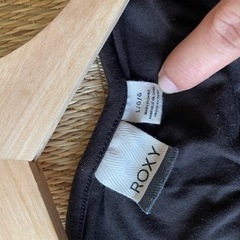 スタイルよく見えるワンピースの画像