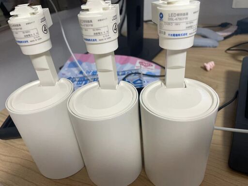 LEDスポットライト 1000円