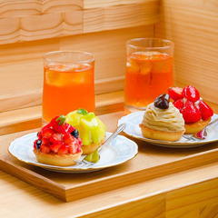 ★週１〜OK オープニングスタッフ★「無添加・低糖質」カラダに優しいタルト&カフェ ホールスタッフの画像