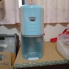 コロナ除湿機