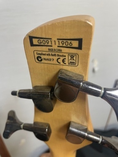 アイバニーズ　エレキベース　N427 ibanez
