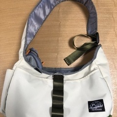 ※値下げしました キャリーバッグ小型犬用　未使用品です。　　　　　　　　　4980円→3000円の画像