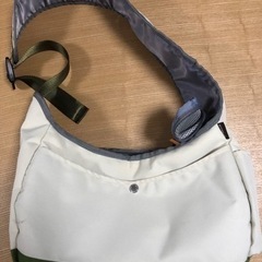 ※値下げしました キャリーバッグ小型犬用　未使用品です。　　　　　　　　　4980円→3000円の画像