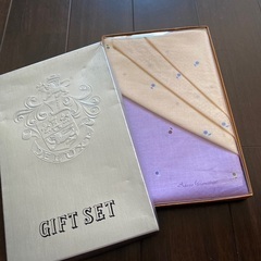 婦人用ハンカチ2枚セット　新品
