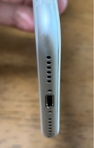 iphone8  64GB バッテリー100%