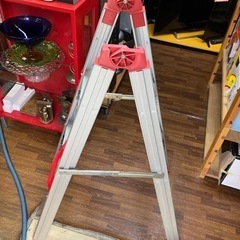 ☆在庫整理値下げ☆折り畳みアルミ脚立☆の画像